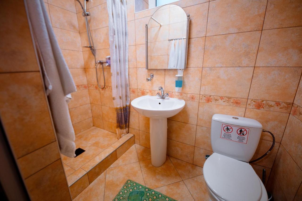 Villa Turistica Oasis Cahul Ngoại thất bức ảnh